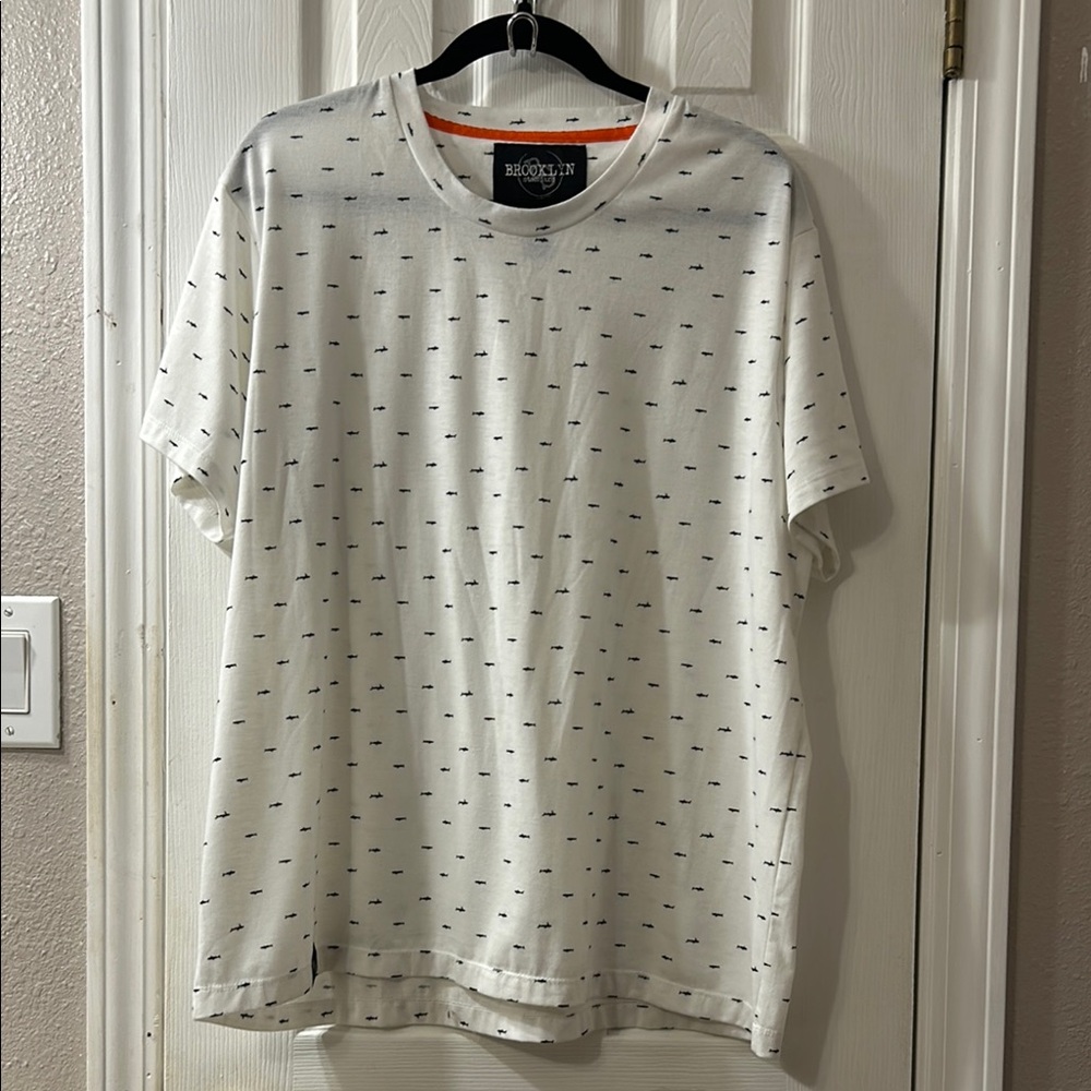 Brooklyn Standard White Sharks Patterned Men's Shirt XL